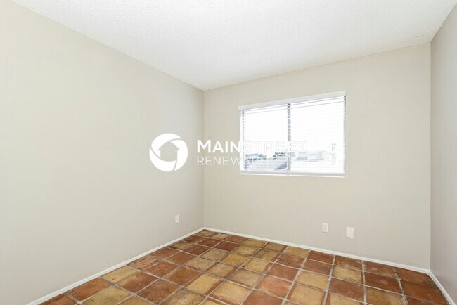 Building Photo - 4 Bedroom Pet-Friendly Home in PEORIA, AZ ...