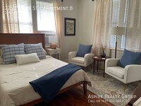 Building Photo - Charming, Furnished, Studio Apartment in C...