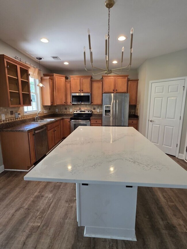 Building Photo - 177 Mill House Ln