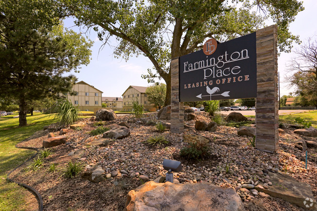 Entrance at Ridge Road - Spring Ridge Village