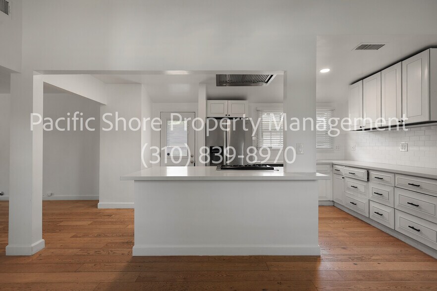 Building Photo - 2884 Dunleer Pl