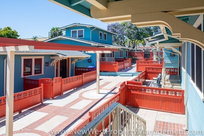Building Photo - Charming Sherman Heights 2-Bedroom, Available Now!