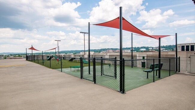 Building Photo - 2000 2nd Ave S