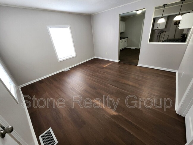 Building Photo - 3236 N 24th St