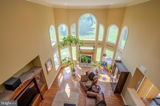 Building Photo - 19 Meadowlark Dr