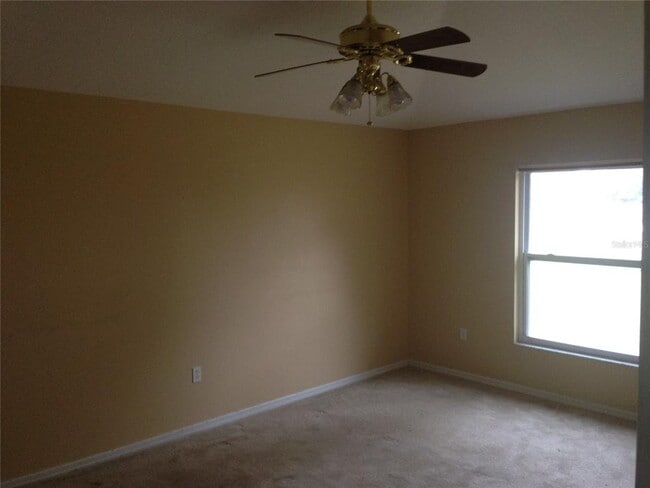 Building Photo - 1680 Evergreen Ct