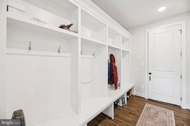 Building Photo - 42051 Night Nurse Cir