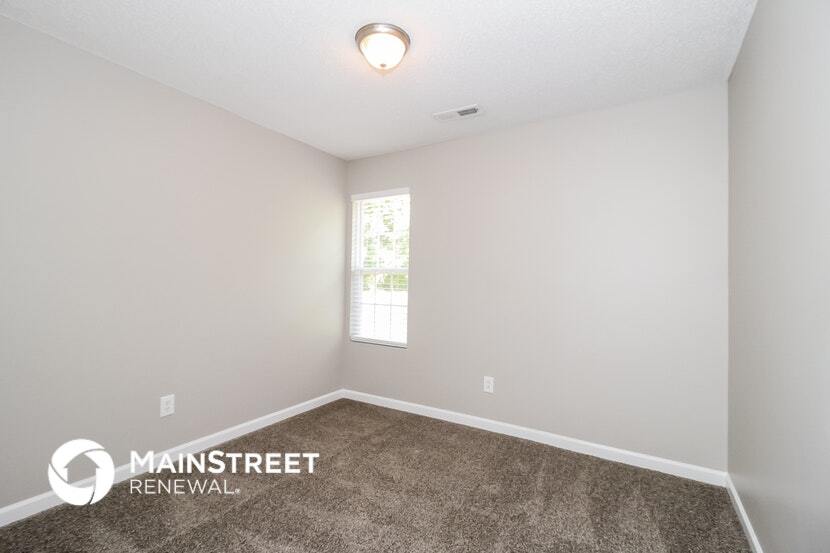 Building Photo - 3055 Canterbury Park Dr