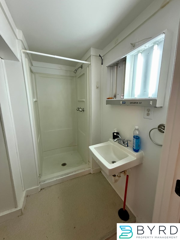 Building Photo - 1102 Pennsylvania Ave