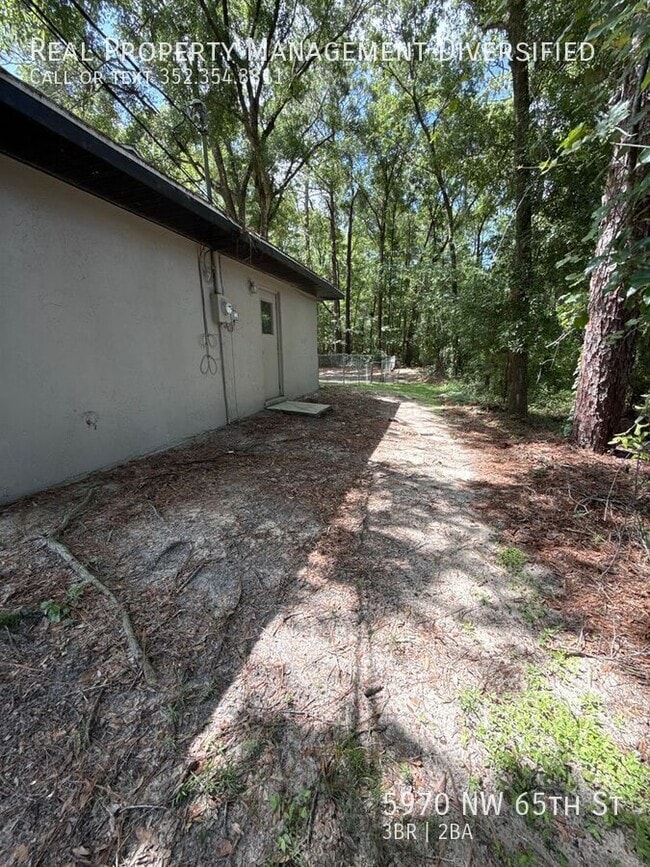 Building Photo - 5970 NW 65th St