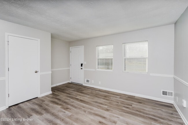 Building Photo - 1419 Knight Rd