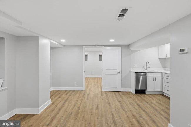 Building Photo - 2388 Champlain St NW