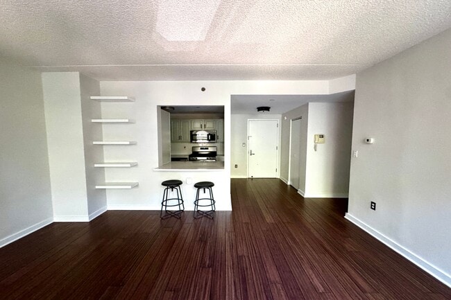 Primary Photo - 130 Bradhurst Ave.