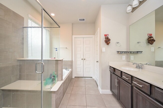 Building Photo - 11430 Cypress Birch Ct