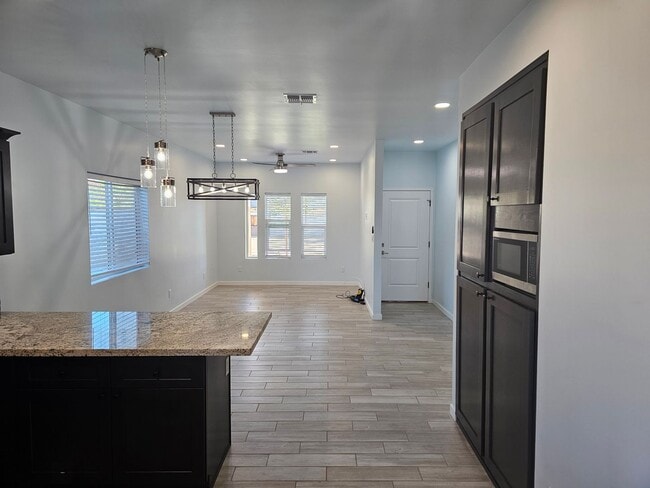 Building Photo - New San Luis AZ Rental with landscaping and fenced lot - 3 Bedrooms