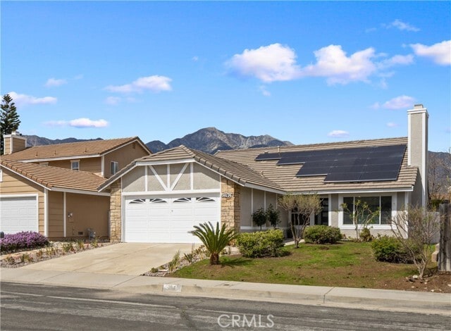 Primary Photo - 10740 Morningside Ct