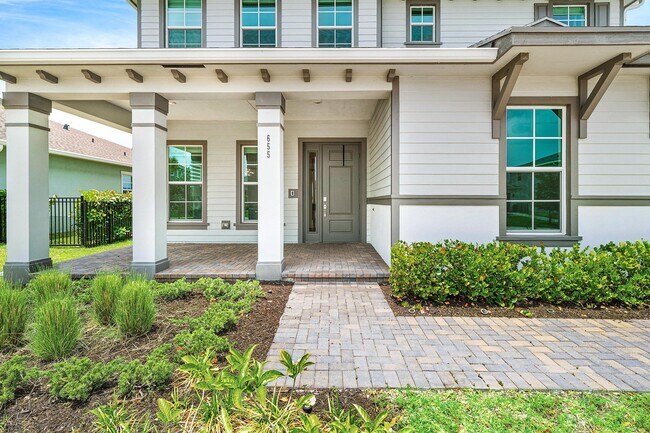 Building Photo - 655 Hookline Cir