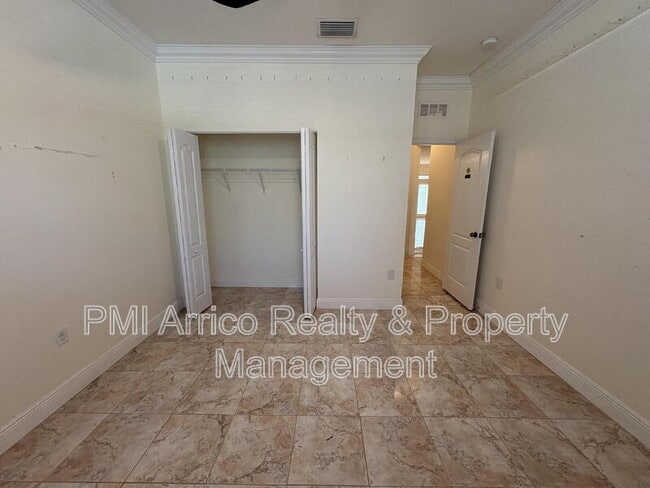 Building Photo - 8611 Olive Moss Ct