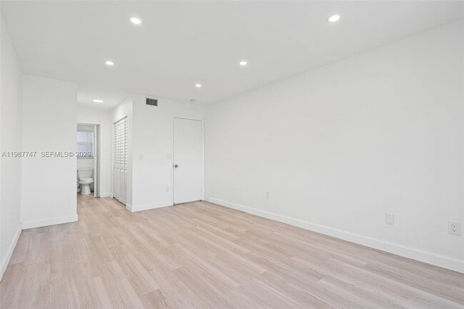 Building Photo - 7765 SW 86th St