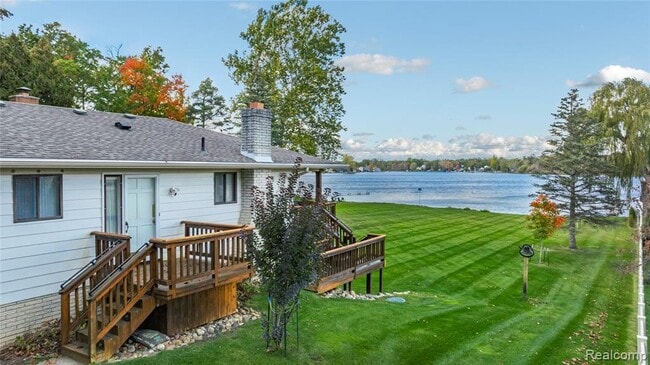 Building Photo - 9510 Beechcrest St