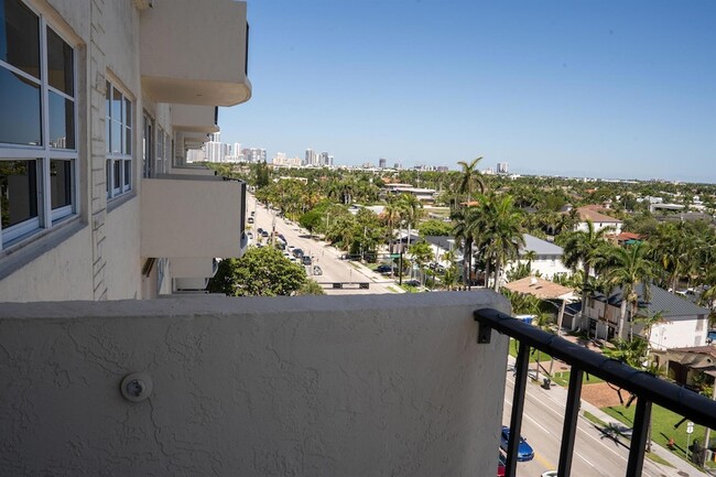 Building Photo - 2500 E Las Olas Blvd