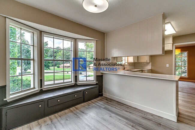 Building Photo - 4 Bed/2 Bath Home in Crossgates in Brandon