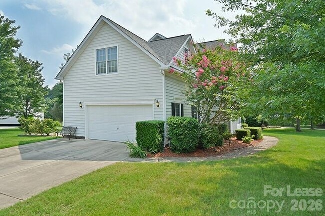 Building Photo - 10402 Friarsgate Rd