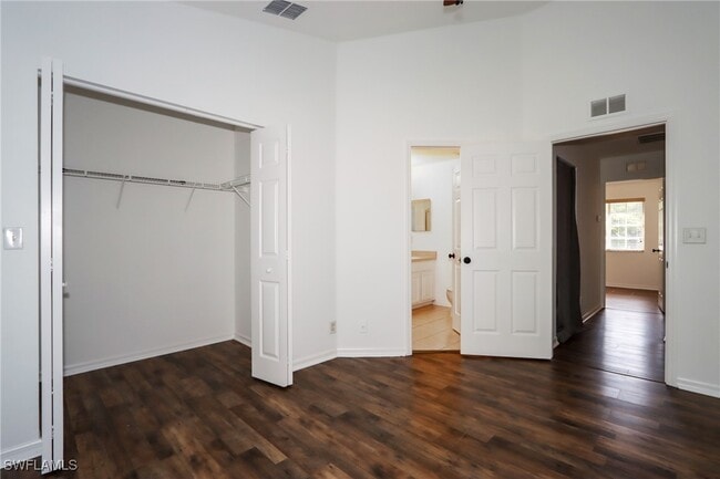 Building Photo - 10034 Poppy Hill Dr
