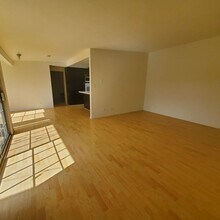 Building Photo - Beautiful and Spacious 2-bedroom, 2-bath home in Gardena