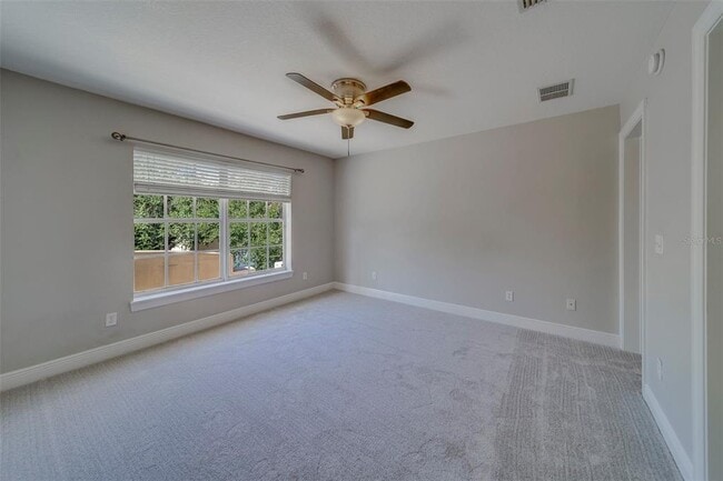 Building Photo - 270 Valencia Cir