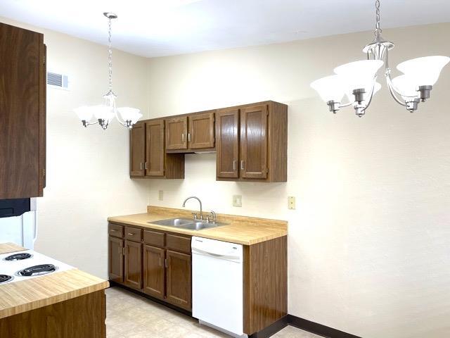 Building Photo - 97 Peachtree Ln