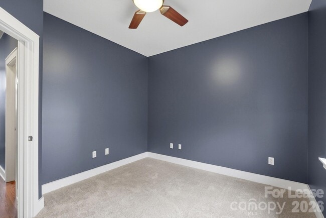 Building Photo - 440 N McDowell St