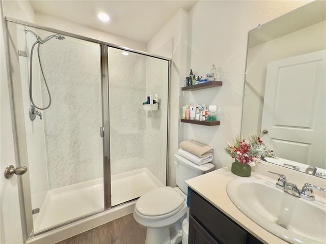 Building Photo - 6000 Holly Spg Rd