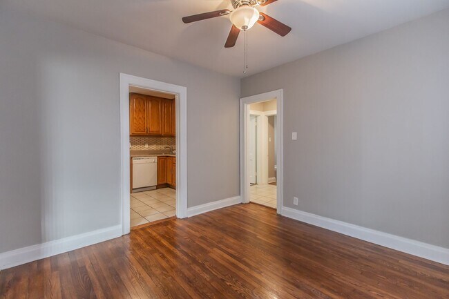 Building Photo - 7729 Gissler Ave