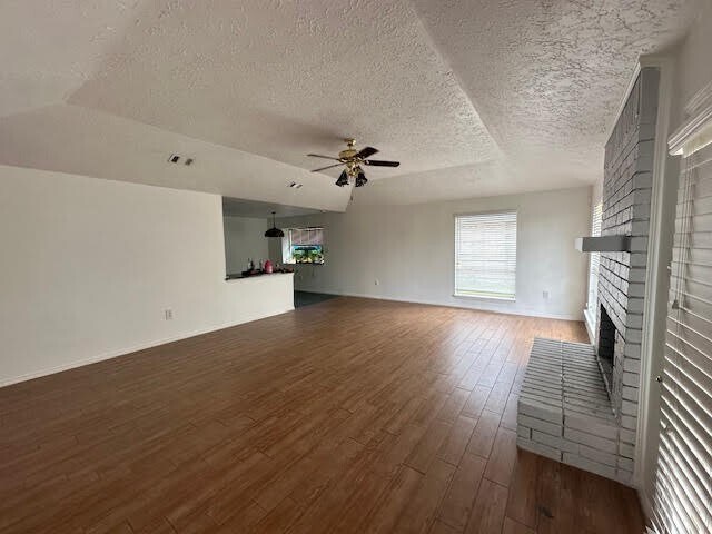 Building Photo - 3315 Honey Creek Dr