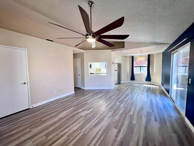 Building Photo - Upgraded 2 Bedroom Menifee home with a two...
