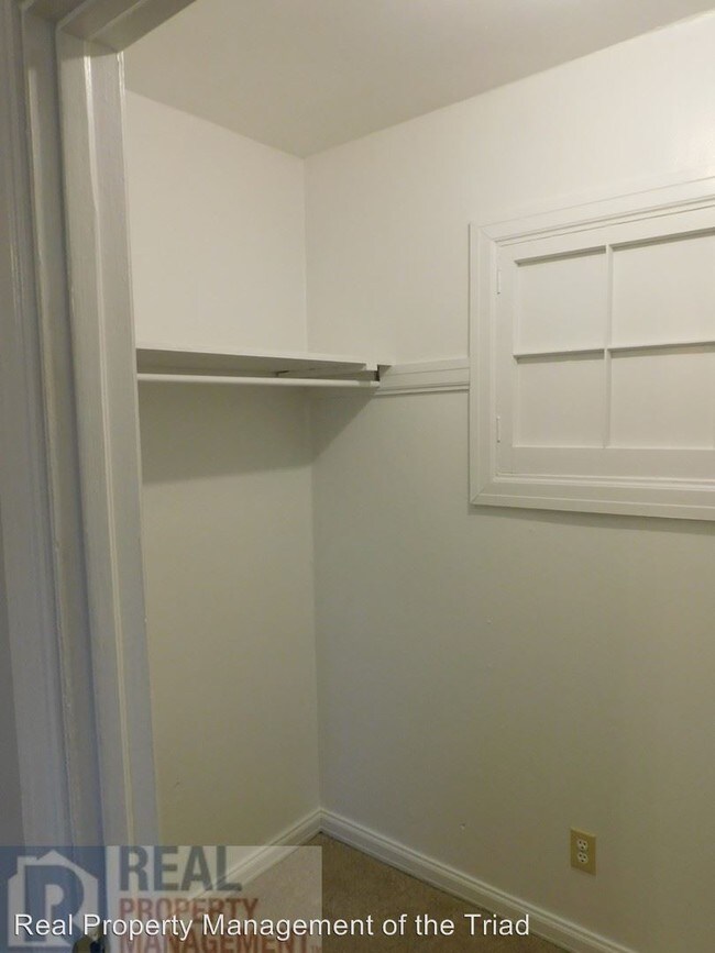 3 br, 1 bath House 2512 Yanceyville Street Greensboro, NC