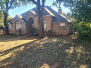 Building Photo - 5606 Eagle Rock Rd