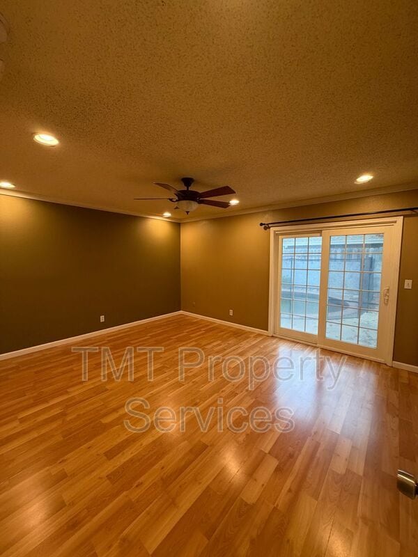 Building Photo - 8704 Montiflora Ct