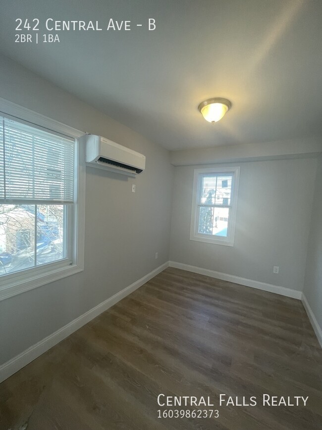 Building Photo - 2BR Walking distance to Downtown Dover !