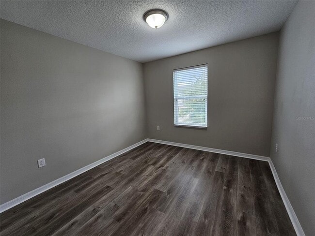 Building Photo - 5128 Crown Hvn Dr