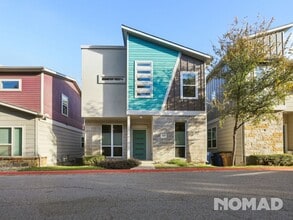 Building Photo - 2917 Bond Dr