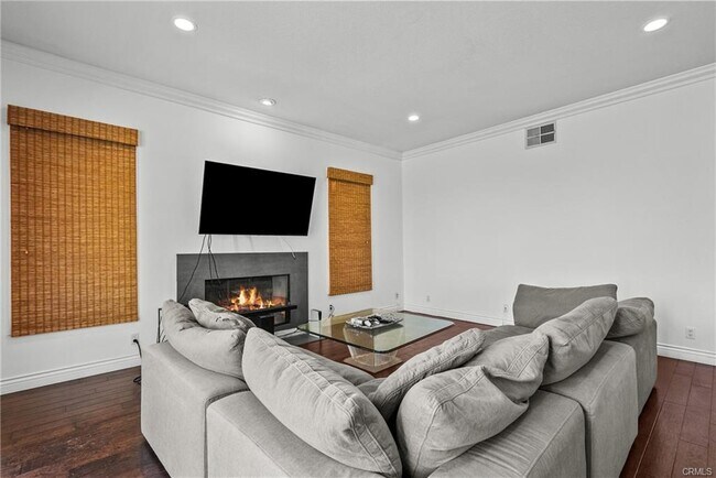 Building Photo - 3450 Malaga Ct