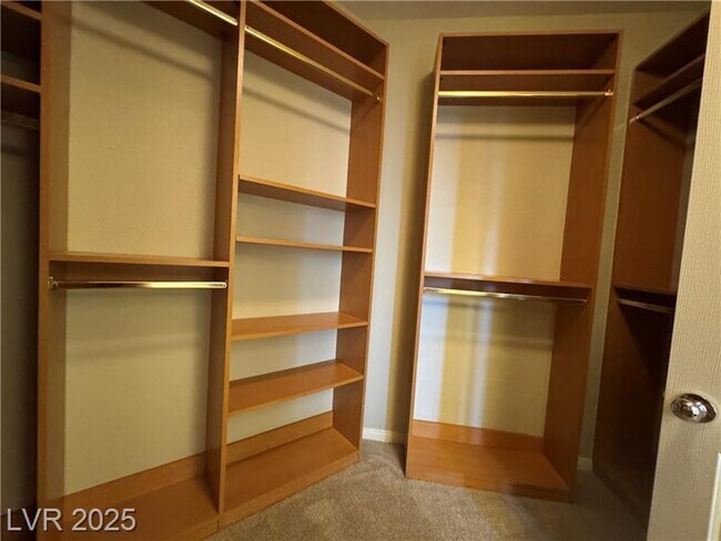 Building Photo - 11270 Tenza Ct