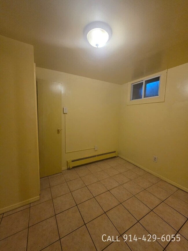 Building Photo - 89 Saratoga Ave