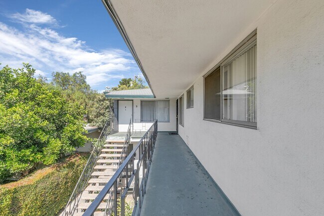 Building Photo - 6120 Radford Ave