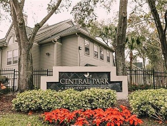 Building Photo - 2 Bedroom 2 bathroom in Orlando