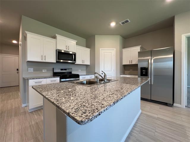 Building Photo - 9456 Mint Hill Dr