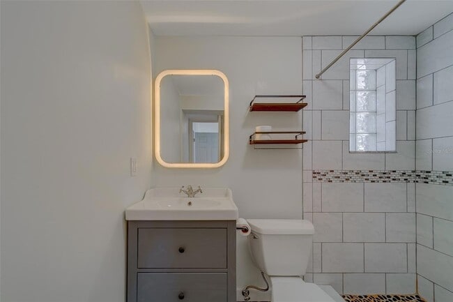 Building Photo - 11128 116th St