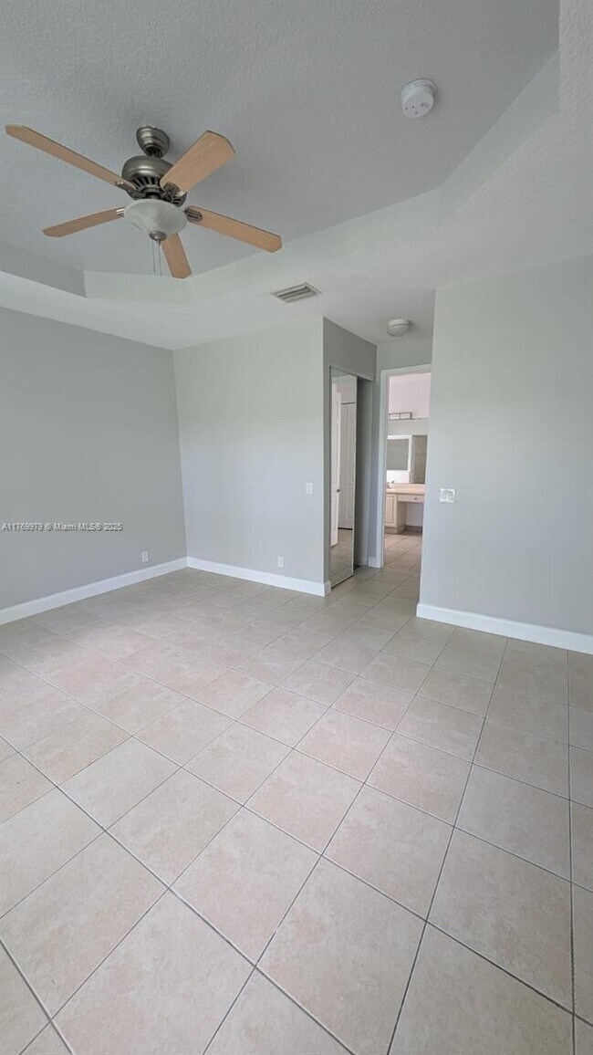 Building Photo - 325 Mulberry Grove Rd